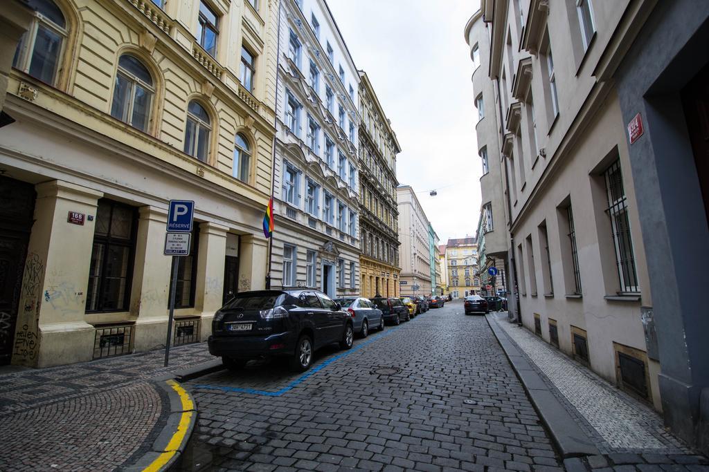 National Theater Ruterra Flat Lejlighed Prag Eksteriør billede